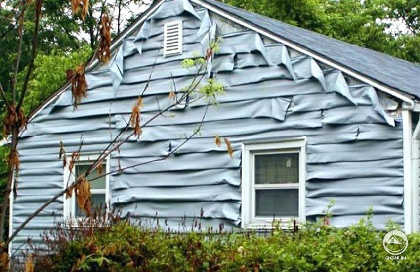 Результаты ошибок при монтаже сайдинга Результаты ошибок при монтаже сайдинга